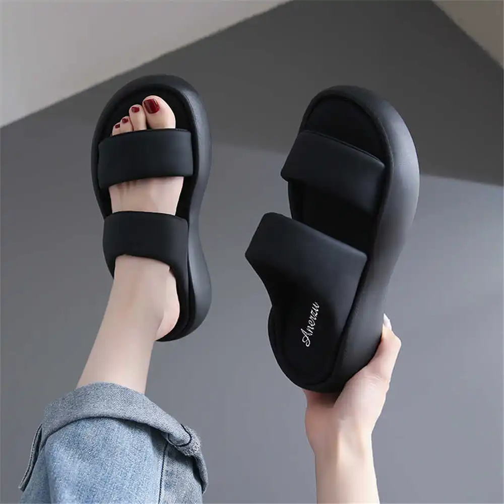 Street Fashion Outlet - Size 39 Strips Summer Shoes Sale
