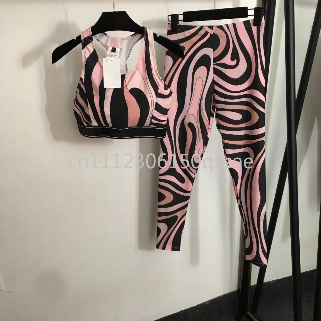Fashion Design Women's Pink He - огляд і ціна Street Fashion Brand Logo