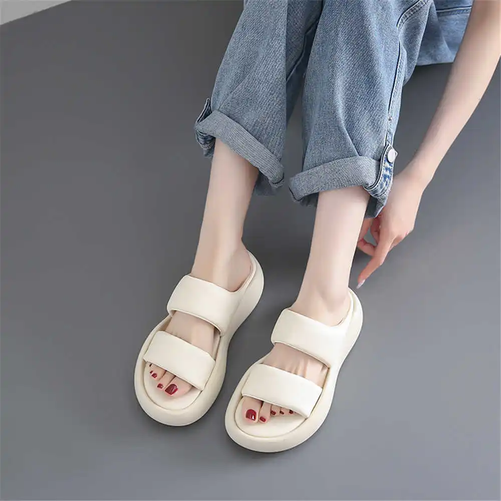 Size 39 Strips Summer Shoes Sa - огляд і ціна Street Fashion Outlet