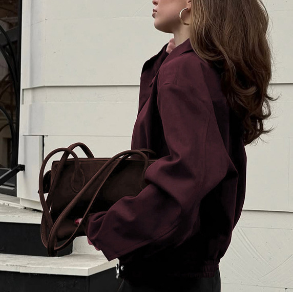 Fall Winter 2025 Wine Red Joke - огляд і ціна Street Fashion Fall 2025