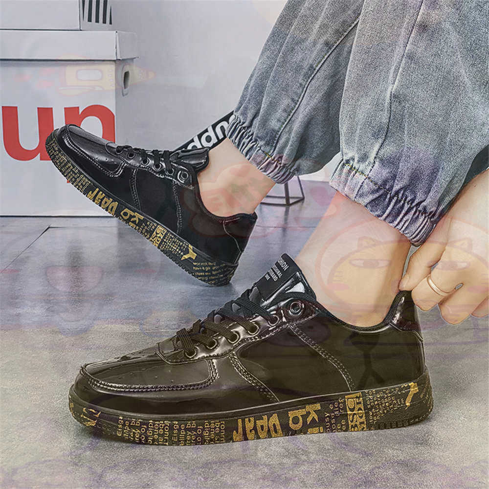 Round Foot Size 45 Sneakers Wh - огляд і ціна Guangzhou Street Fashion